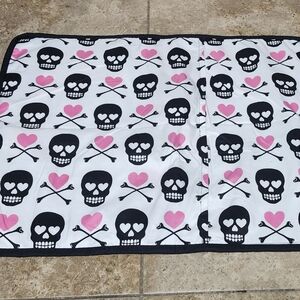 Betsey Johnson Black Skull and Pink Heart Blanket